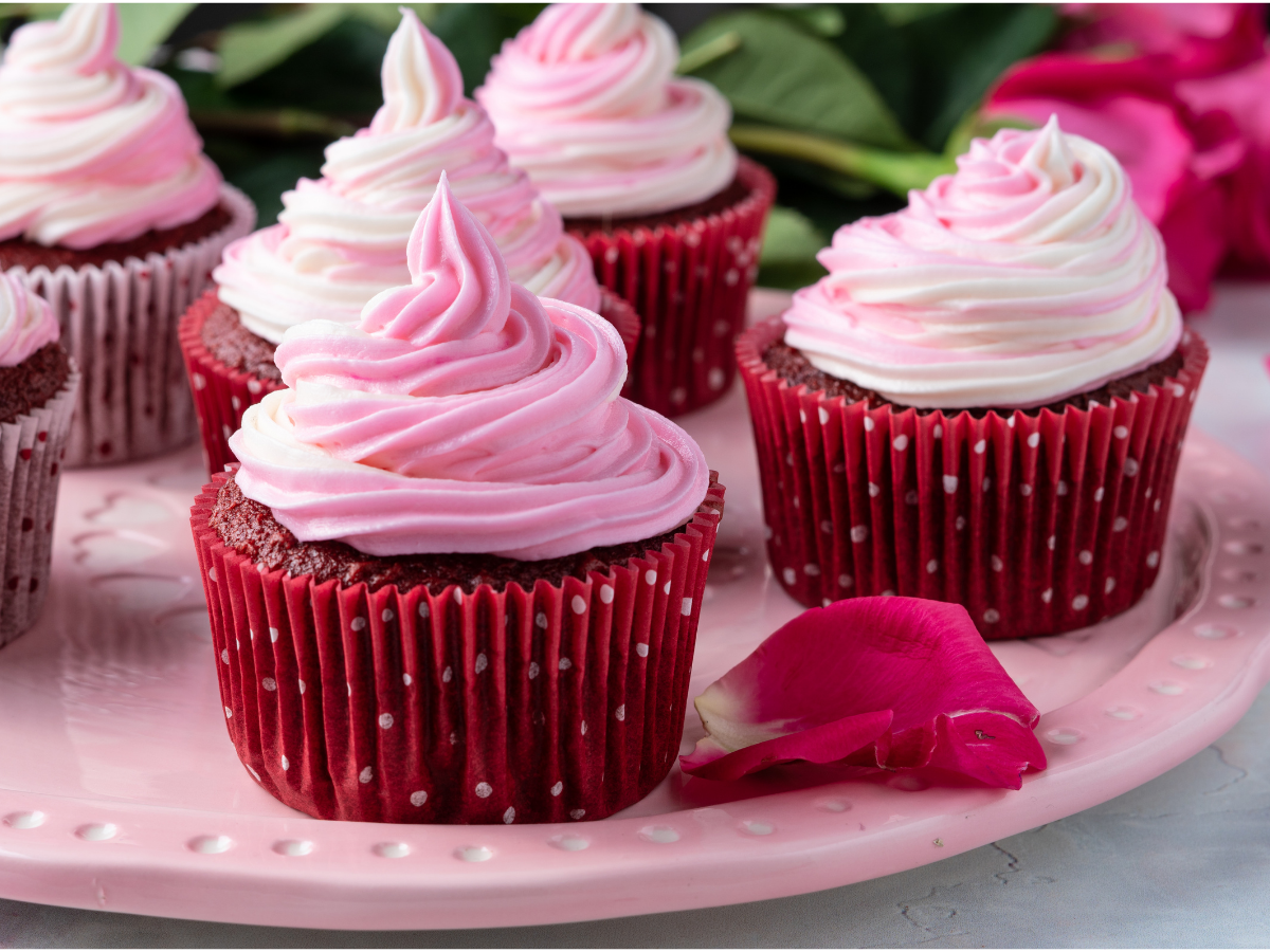 Cupcakes with pink frosting